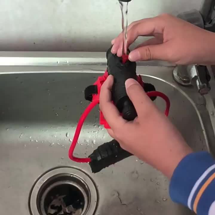 Ensemble de pistolets ¨¤ eau de super-h¨¦ros - Gants rouges et pistolet ¨¤ eau, id¨¦al pour la piscine, la plage et les combats d'eau en plein air, jouet aquatique amusant | Design amusant | Plastique durable