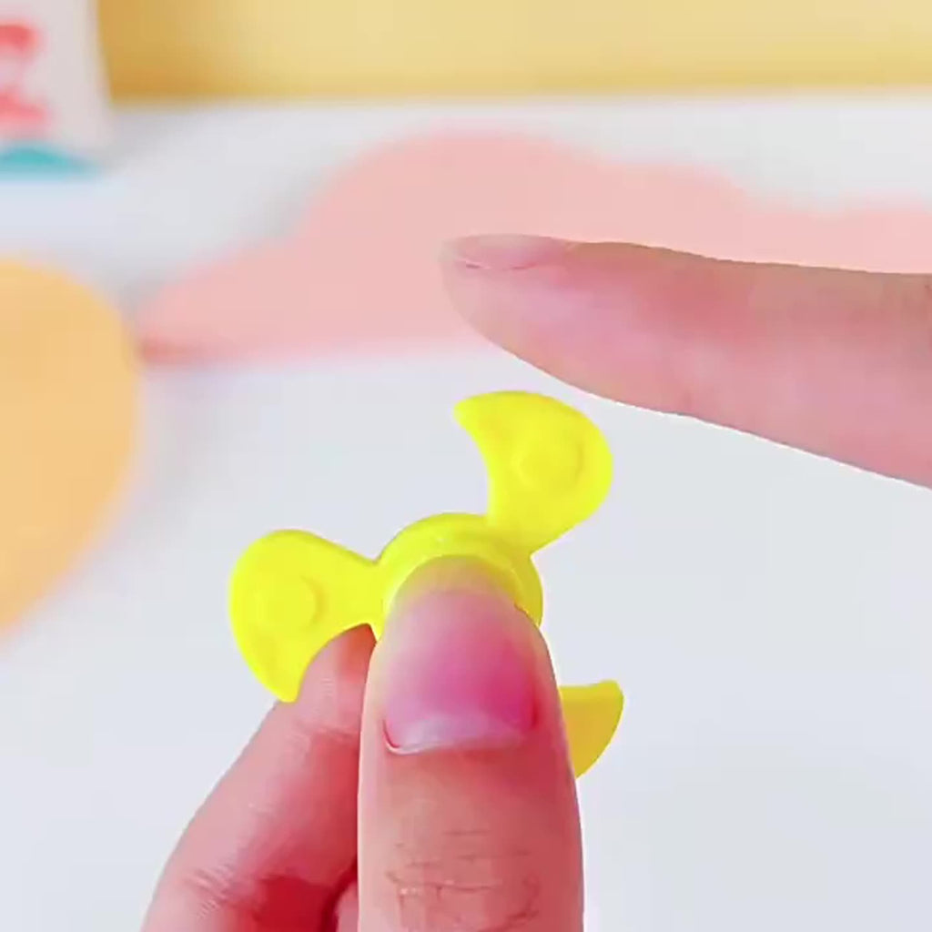 Pack de 24 pi¨¨ces de Fidget Spinners Amusants pour Cadeaux de F¨ºte - Parfaits pour les Jeunes, en Plastique Durable, Id¨¦als pour R¨¦compenses en Classe, Cadeaux de F¨ºte, Anniversaires