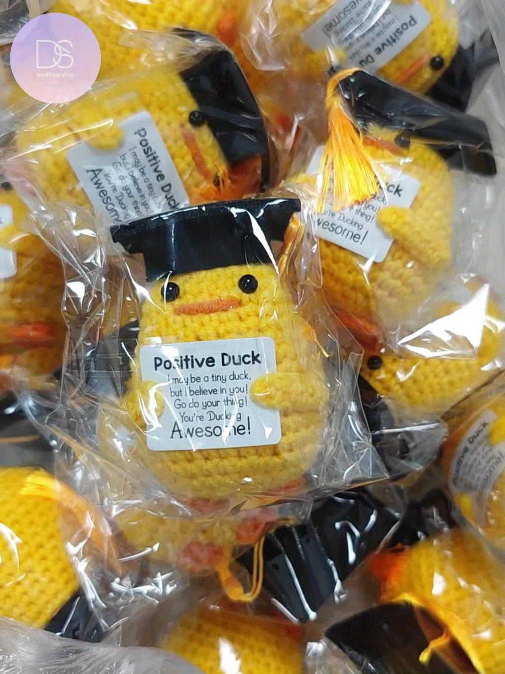 2025 Cadeau de Dipl?mation - Canard Mignon avec Toque et Carte, Pr¨¦sent Unique Tiss¨¦ ¨¤ la Main Parfait pour les ¨¦tudiantes Universitaires, Id¨¦al pour les F¨ºtes de Remise des Dipl?mes